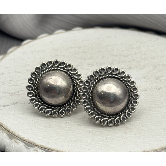 Old Fred Harvey Era Bead Center Native American Sterling Earrings 12.16G - Picture 1 of 5